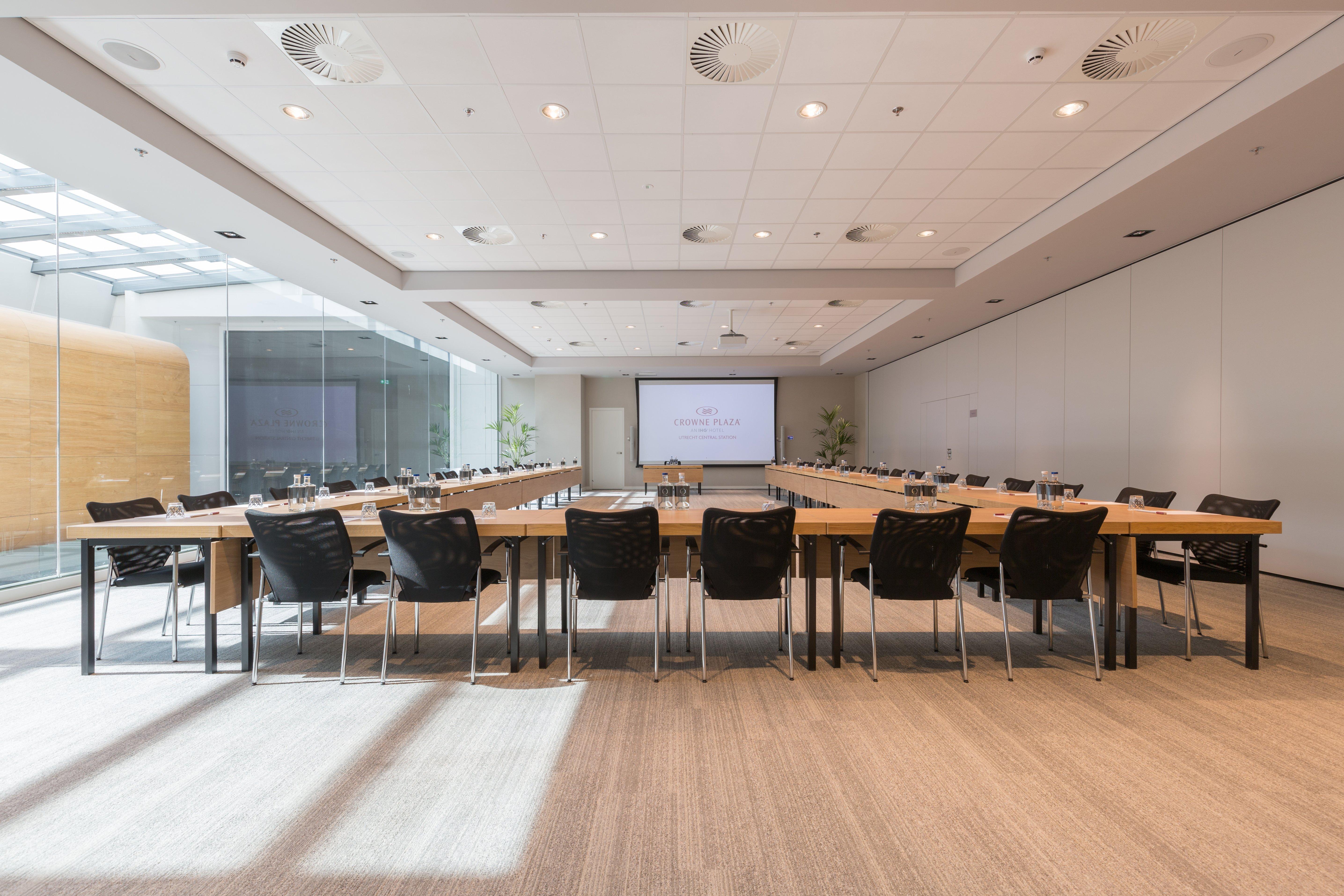 Crowne Plaza Utrecht - Central Station By Ihg Ngoại thất bức ảnh