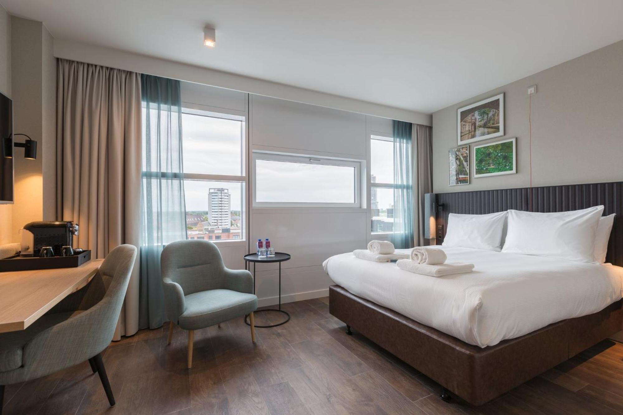 Crowne Plaza Utrecht - Central Station, An Ihg Hotel Ngoại thất bức ảnh