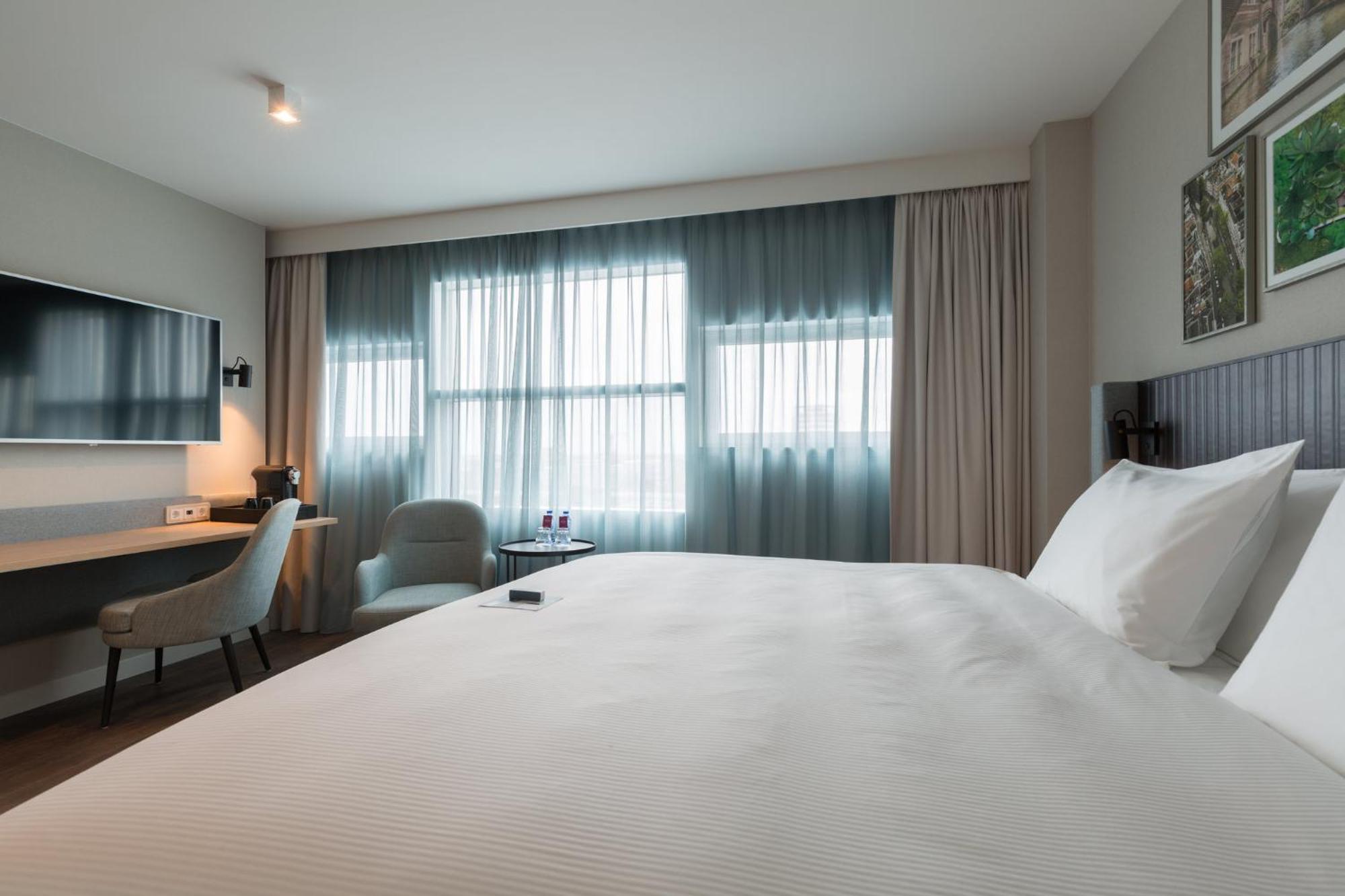 Crowne Plaza Utrecht - Central Station By Ihg Ngoại thất bức ảnh